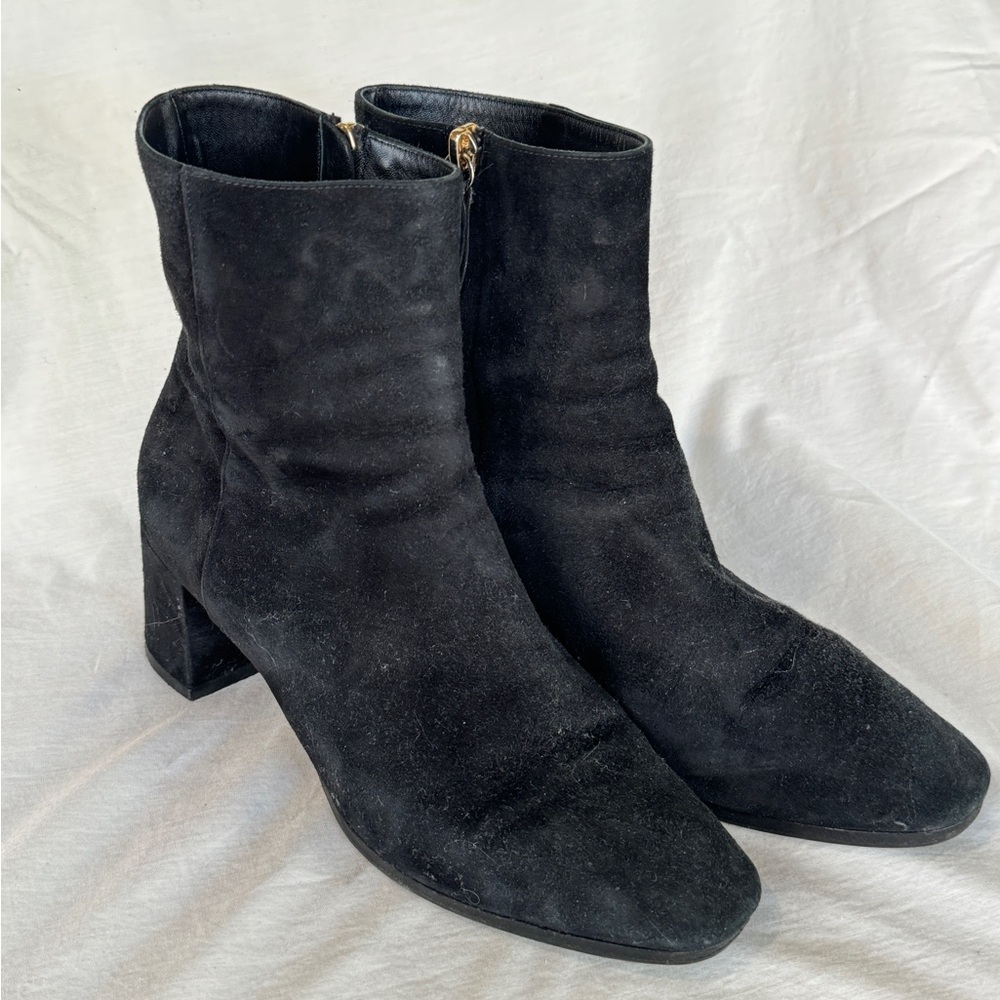 M. Gemi Suede Boots